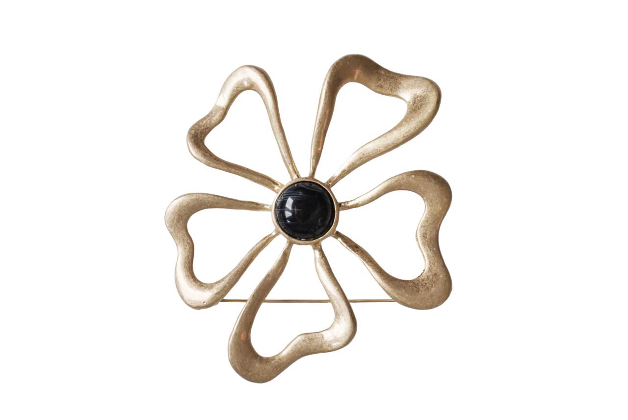Broche flor metal y resina